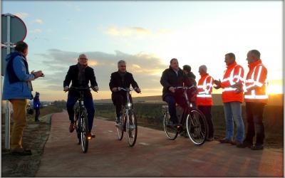 Opening fietsbrug